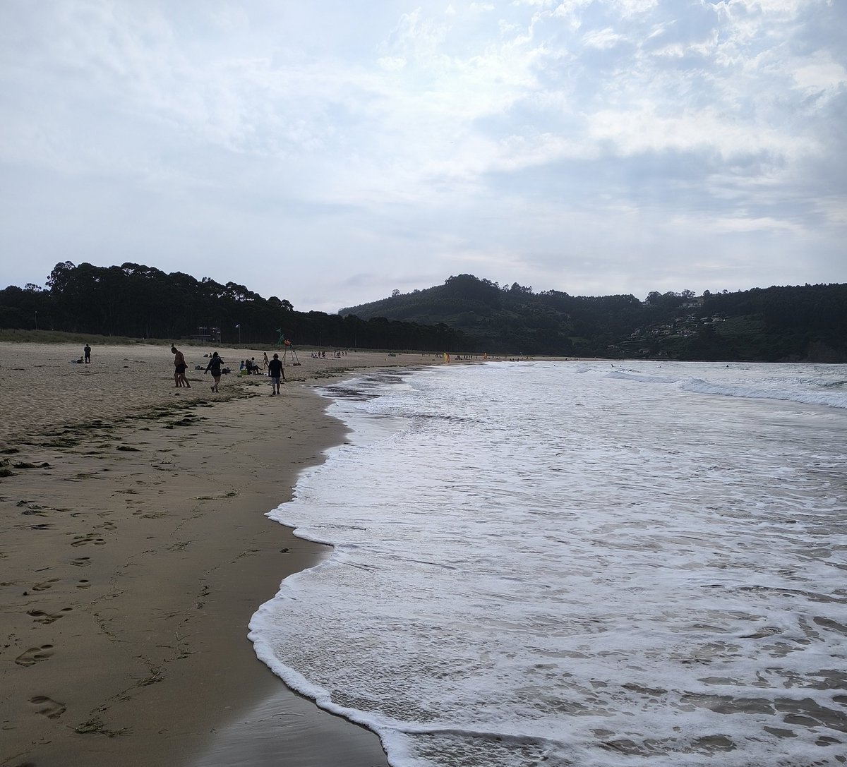 pepecolubi's tweet image. ¿Qué canción te pondrías en los cascos para pasear esta playa? Yo acabo de hacerlo con el War Pigs de Black Sabbath.