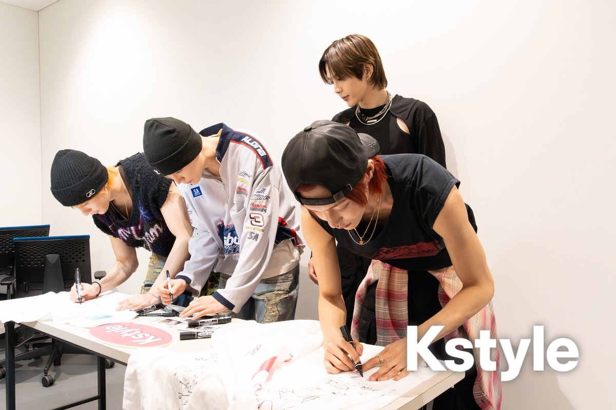RIIZEのアリーナツアーが本日スタート👏

「Kstyle PARTY 2025」
バクステ＆取材メイキングを大放出🧡

🔸メンバーにインタビュー🎤
youtu.be/1S_dQiA43FU

🔸今年も挑戦「ゼロ距離カメラ」👀
tiktok.com/@kstylenews/vi…

🔸メイキング写真📸
kstyle.com/article.ksn?ar…

#RIIZE #KstylePARTY