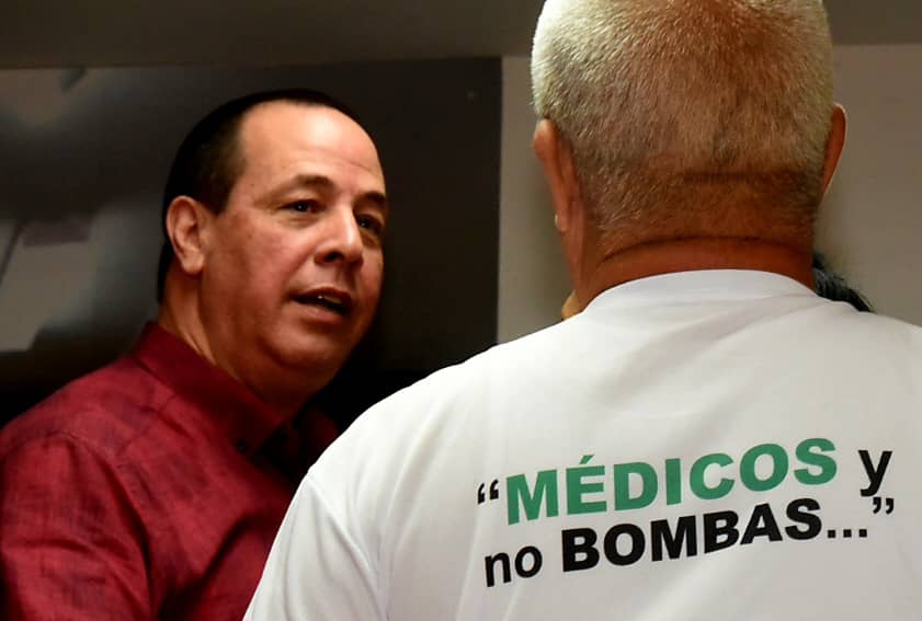 ⚕️Con la presencia del vice primer ministro cubano Eduardo Martínez Díaz y el titular del sector <a href="/japortalmiranda/">José Angel Portal Miranda</a>, inicia la sesión de clausura de la XXIII Reunión de Jefes de Misiones Médicas en el exterior. 
#CubaPorLaVida