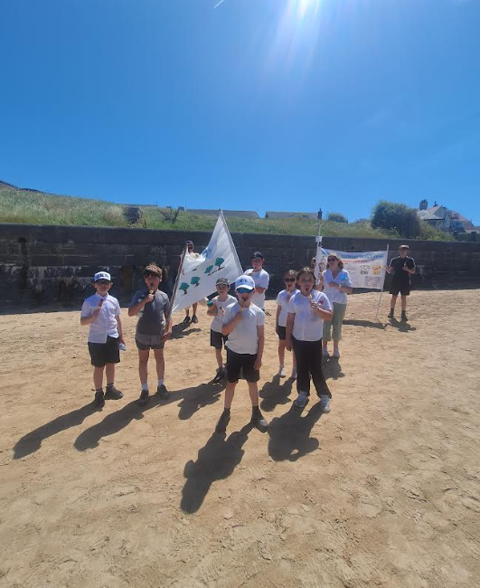 bhhjunior's tweet image. Well done to our Citizenship council and everyone else who took part in the @OakTreesMAT charity walk today. A great amount raised for a very good cause #bhhjcitizenship