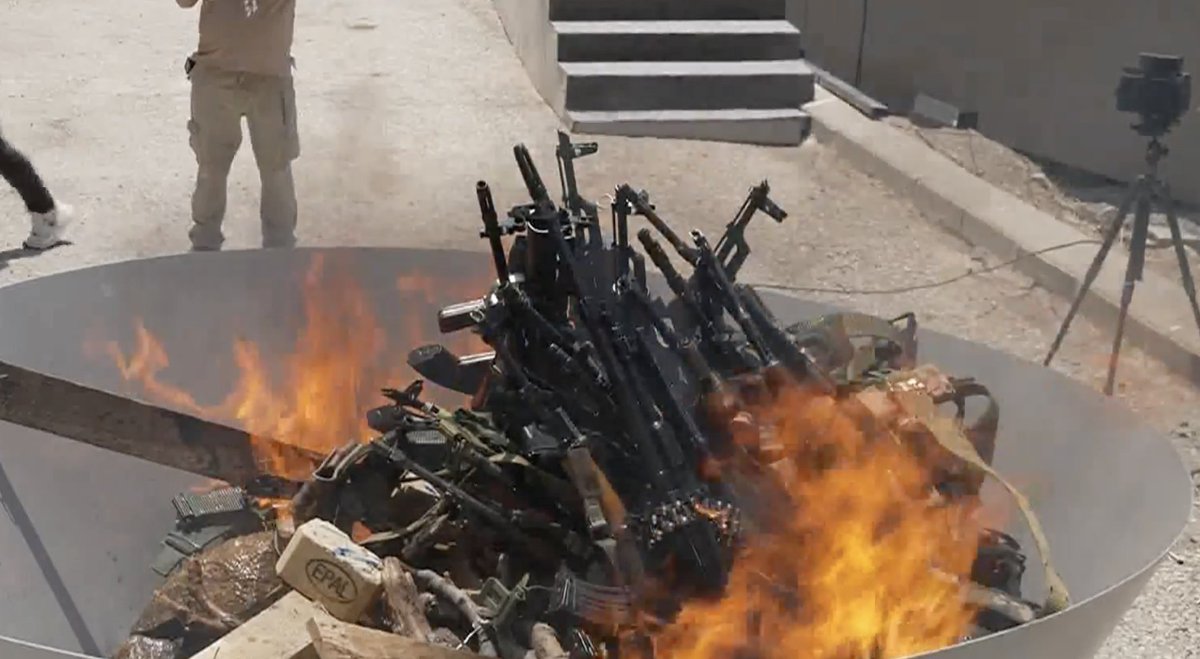 سیاست ادامه جنگ است به شکلی دیگر

*با پوزش از کلاوزویتس*