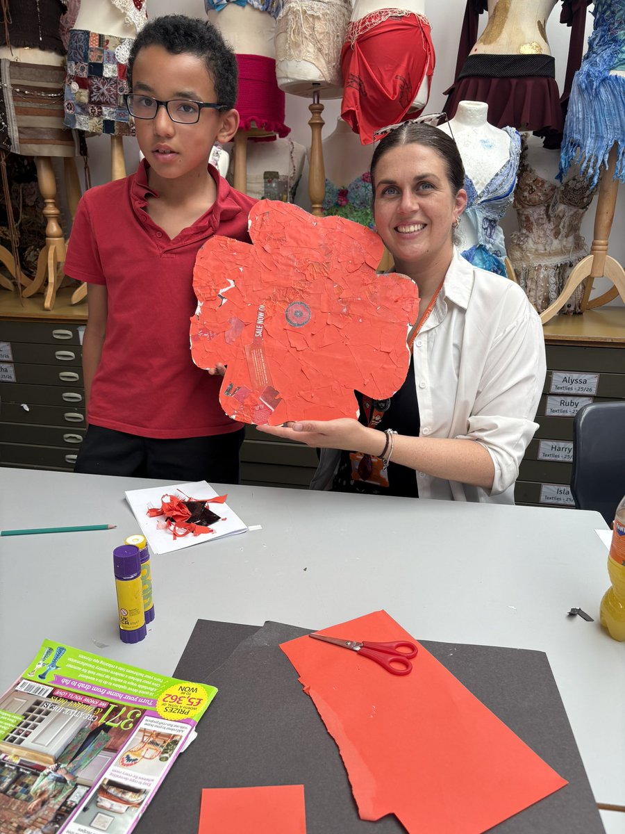 BHSP874's tweet image. A fantastic morning for the @exceed leadership team learning about sustainability and starting Remembrance Day art work 😍 Thank you for having us @officialhallx 🙌🏻