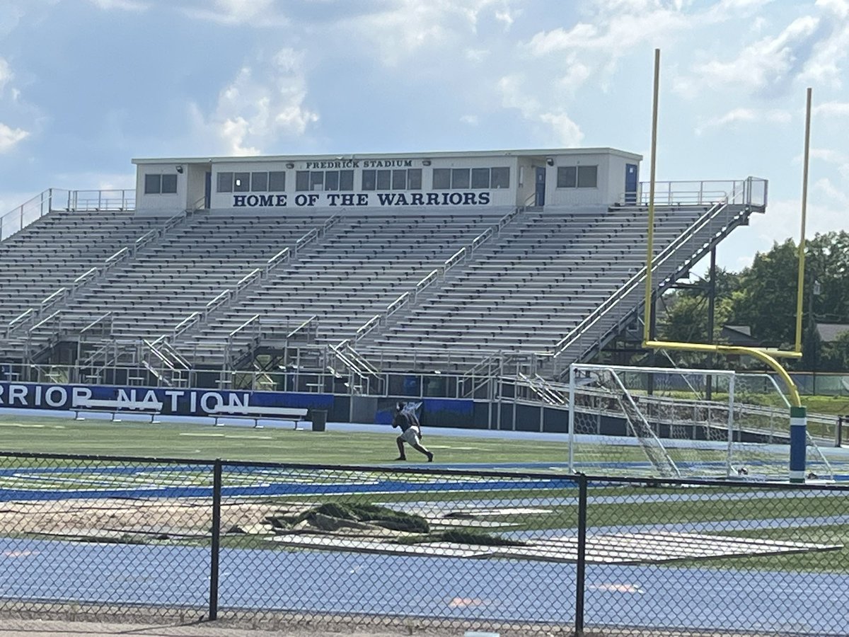 Winton Woods HS Football (@winton_woodsfb) on Twitter photo <a href="/DelanWright/">Delan Massey-Wright</a> Phenomenal human…GRINDER…more TFLs than ANY player in the history of THIS program. Preparing to head off to <a href="/NavyFB/">Navy Football</a> 🟦🟩🦾 <a href="/DelanWright/">Delan Massey-Wright</a> Phenomenal human…GRINDER…more TFLs than ANY player in the history of THIS program. Preparing to head off to <a href="/NavyFB/">Navy Football</a> 🟦🟩🦾