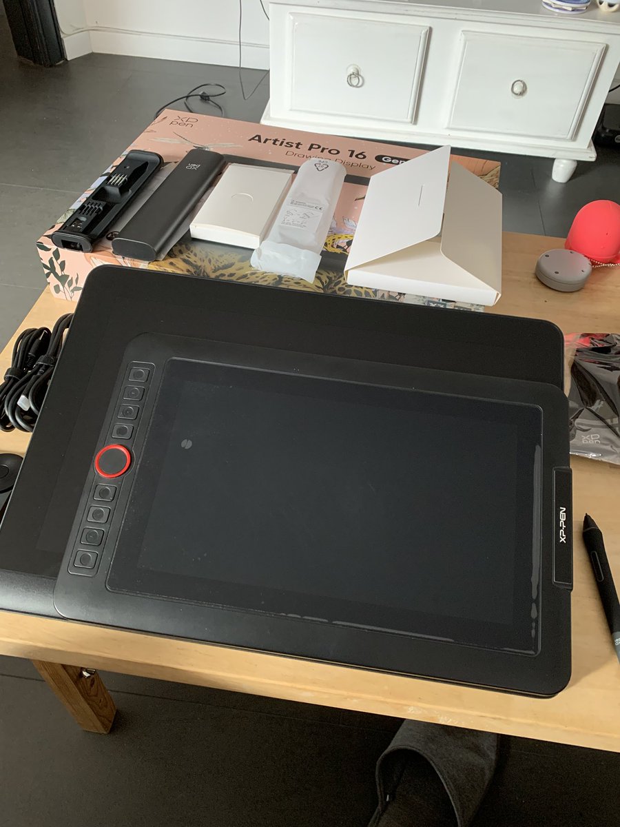 Ushien_art's tweet image. Bye bye good old Artist Pro 12...... Welcome to Artist Pro 16 gen2 馃ス馃ス馃ス A new era begins