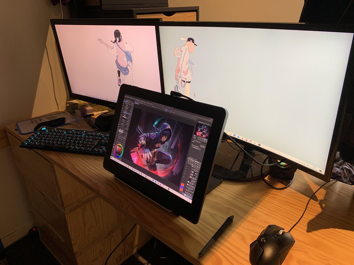Ushien_art's tweet image. Bye bye good old Artist Pro 12...... Welcome to Artist Pro 16 gen2 馃ス馃ス馃ス A new era begins
