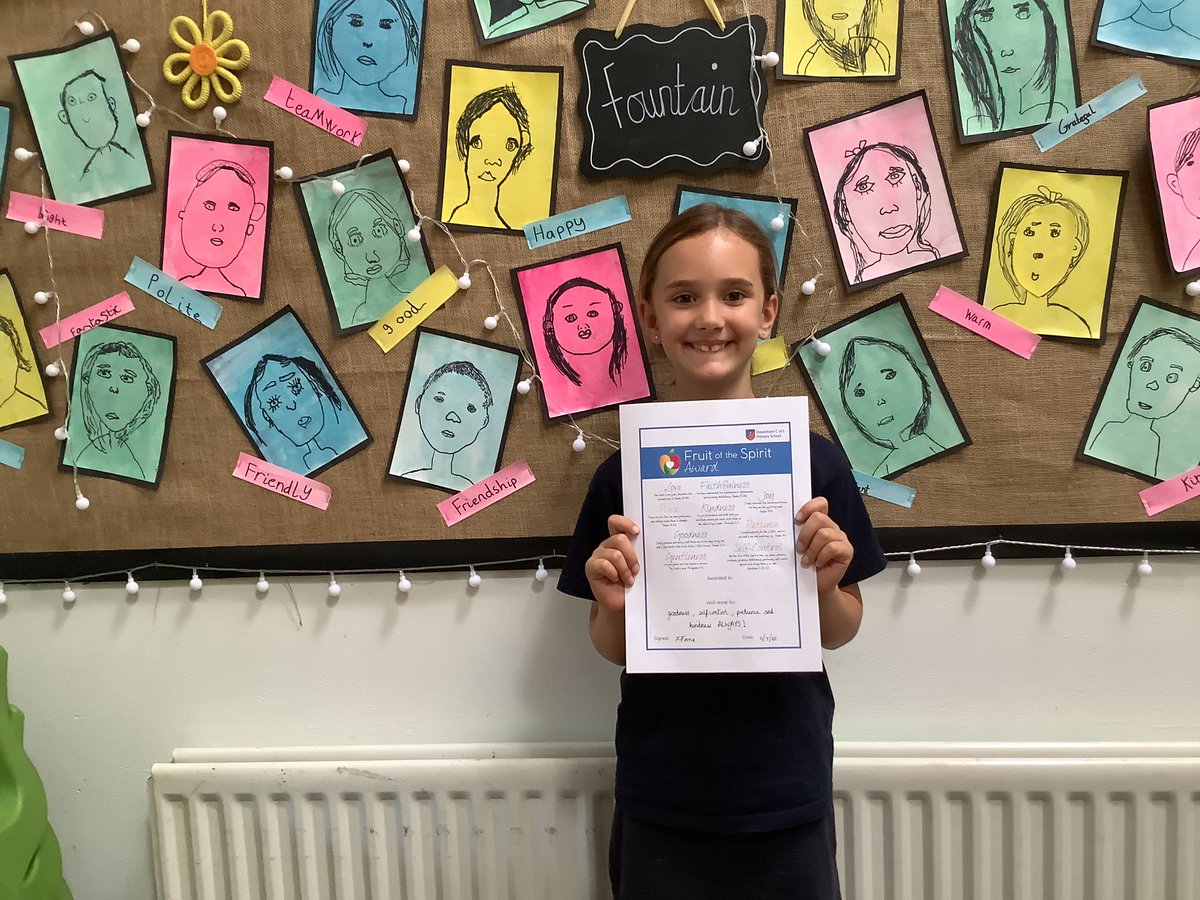 davenhamcofe's tweet image. Our ‘Fruit of the Spirit’ in Fountain has shown so much kindness, self-control and joy this year…not to mention her endless patience as our class photographer! #davemhamce #fruitofthespirit