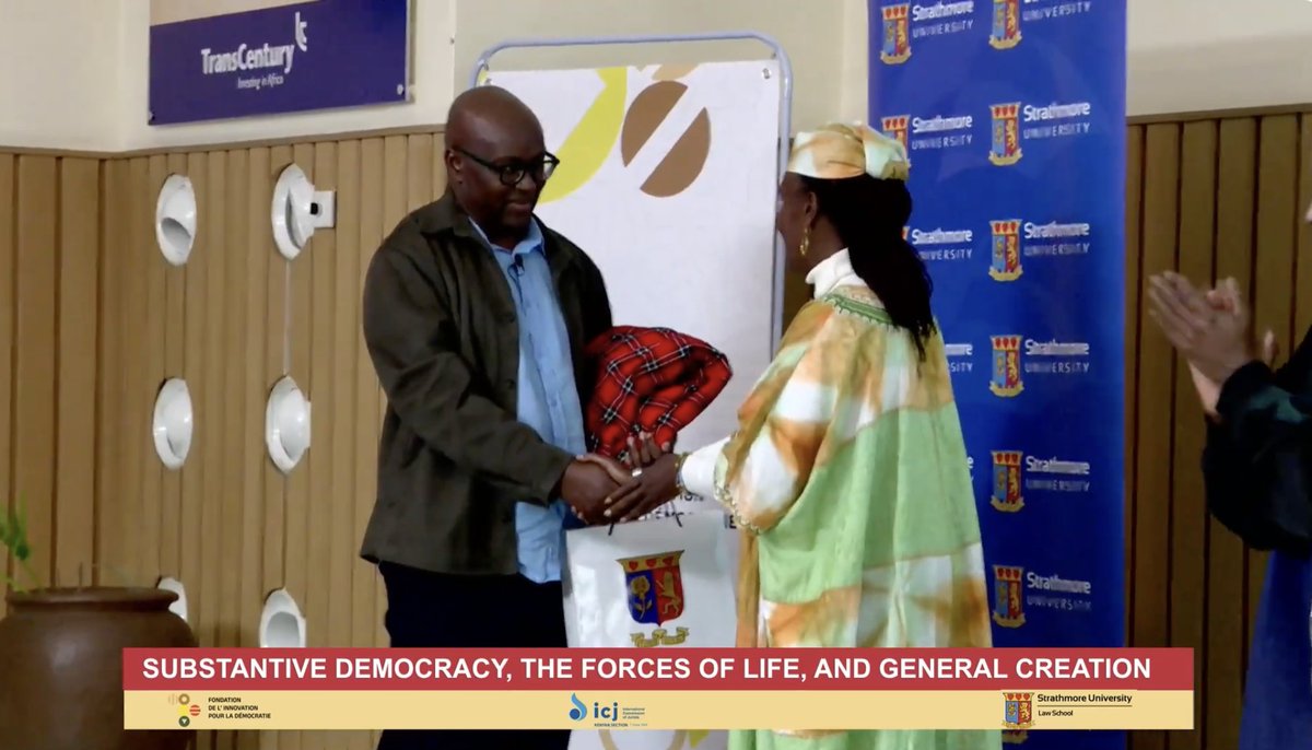 Le 5 juillet 2025, Pr <a href="/AchilleMbembe1/">Achille Mbembe</a>, Directeur général de la <a href="/livingdemocracy/">Fondation de l'innovation pour la démocratie</a>, a donné une conférence sur le thème : « Substantive Democracy, the Forces of Life, and General Creation » à la <a href="/StrathU/">Strathmore University</a> de Nairobi.
A (re)voir en intégralité ici 👉lc.cx/3hXby5