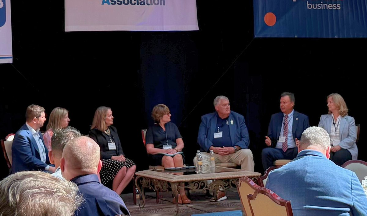 This week, SCIDA CEO Kelly Murphy and Chairwoman Sarah Lansdale attended the Long Island Association’s "State of the East End" event. Thank you to the five Town Supervisors who participated in the panel for a great discussion and thank you to the LIA for hosting an amazing event!