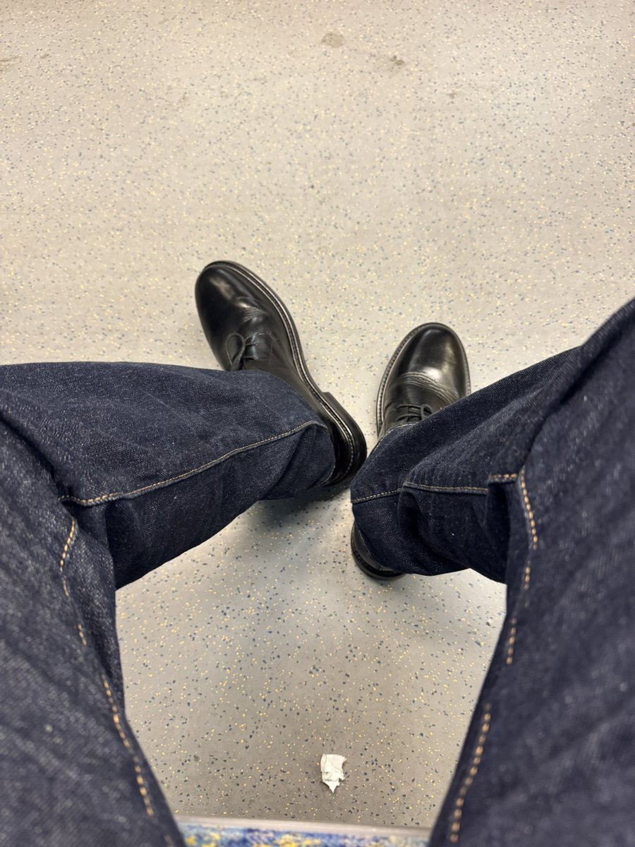 GermanPissguy's tweet photo. Who wants to play? #menfeet https://t.co/ROkusRD0TX