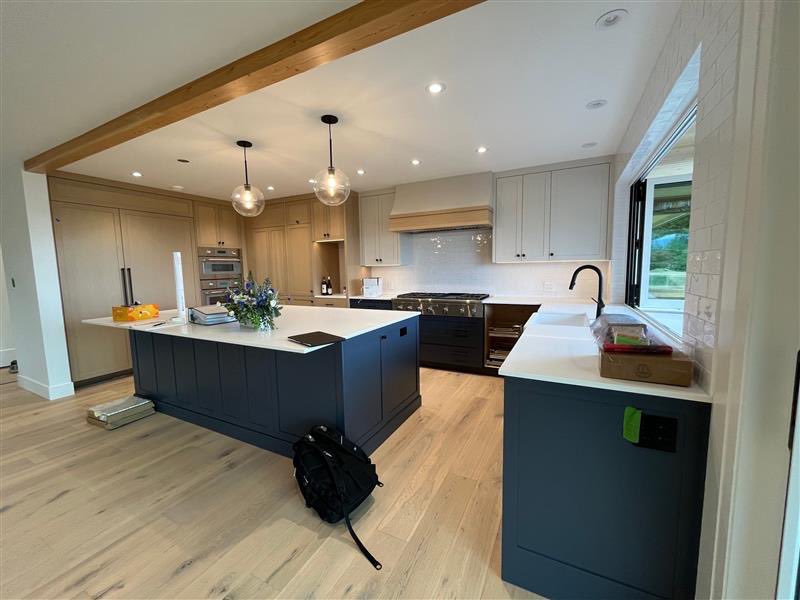 That feeling when a long renovation finally wraps. Proud of the team, the work, and the transformation. Months of planning, building, and problem-solving - all worth it 🛠️👏🏼

#RenovationComplete #BeforeAndAfter #HomeTransformation #DesignJourney #ConstructionLife #ShakespeareHome