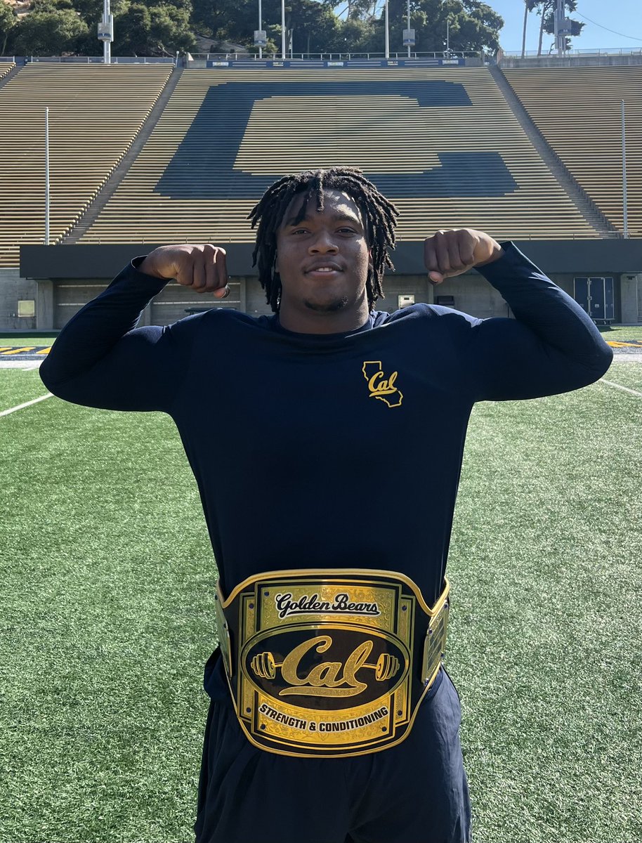 Coachjasonnovak's tweet image. Well Done
@DruPxli7
@ChrisVic1112
@MAOkwura (2x winner)
For winning the Week 6 Iron Bear Belt!!!
#SmartandTough