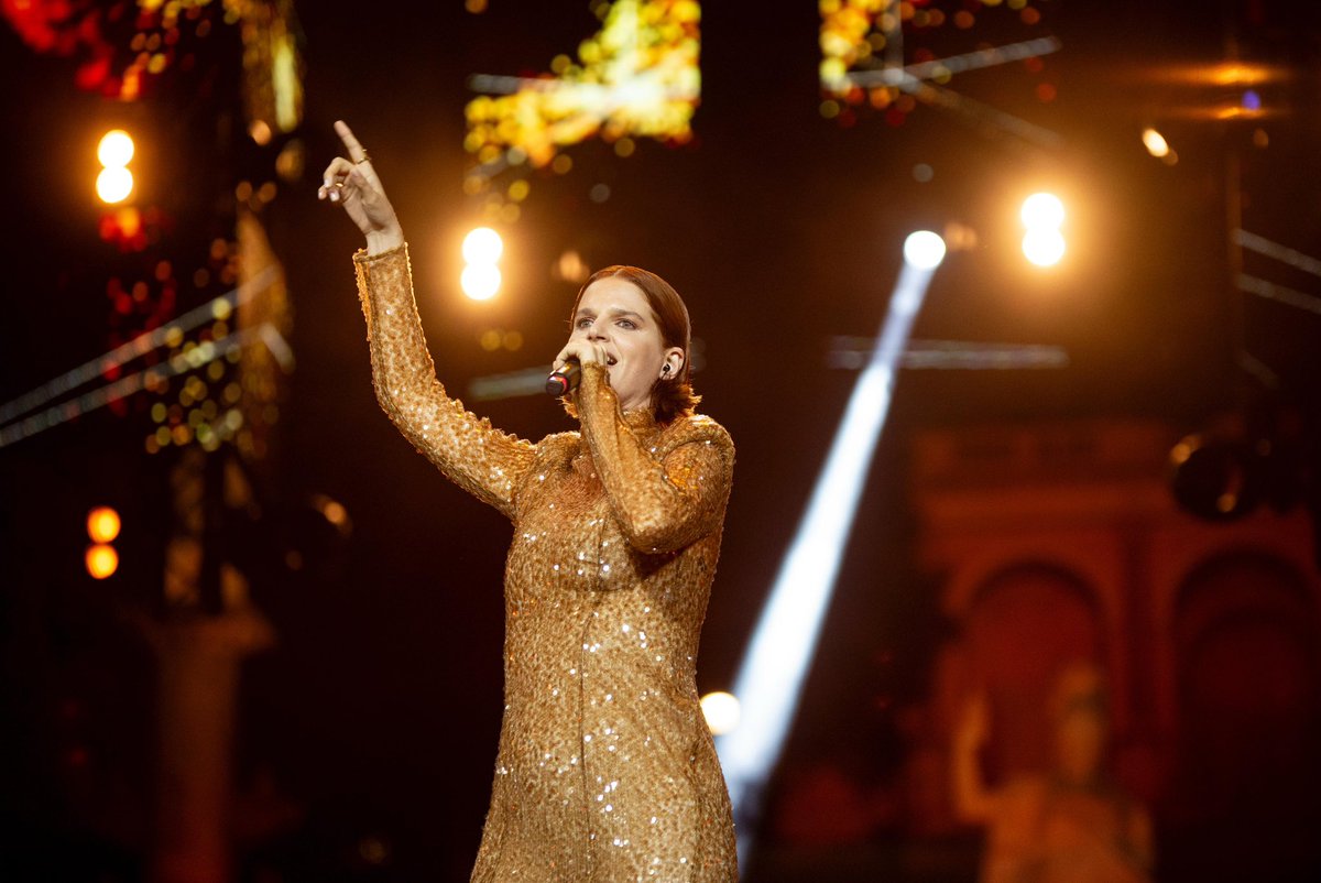 Siamo talmente in fissa che non riusciamo più a smettere di canticchiarle.
Sempre. Ovunque.

La musica continua su <a href="/rai1official/">Mr:Raihan</a>, <a href="/rairadio2/">Rai Radio2</a> e @raiplay_official.
#TIMSummerHits Best Of