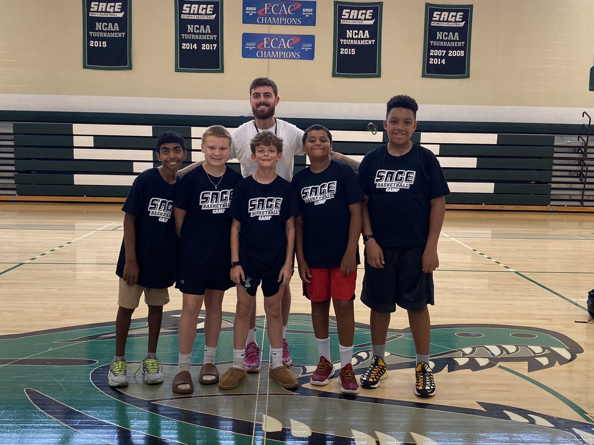 SageCoachBarnes's tweet image. Sage Nation, please join us in congratulating our camp champions this week. From the NIT, Sage. From the NCAA Division, Florida and in the NBA Division, Oklahoma City Thunder. Great job!!! 🏆🏀 @Sage_Hoops