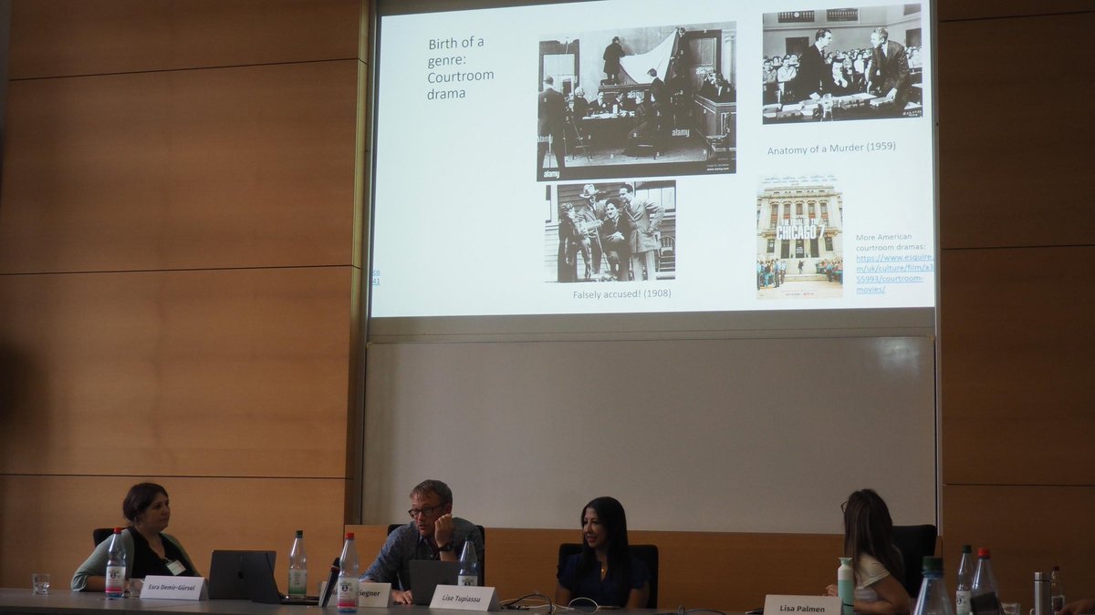 World Comparative Law / VRUe tweet media