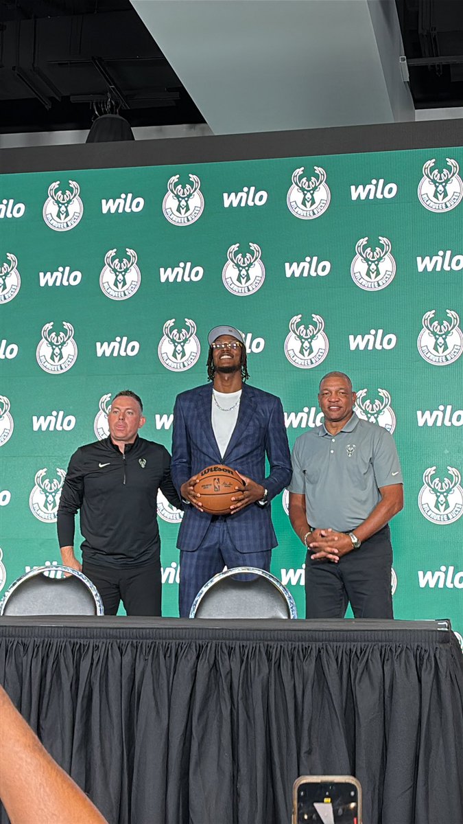 Milwaukee Bucks new signee Myles Turner
