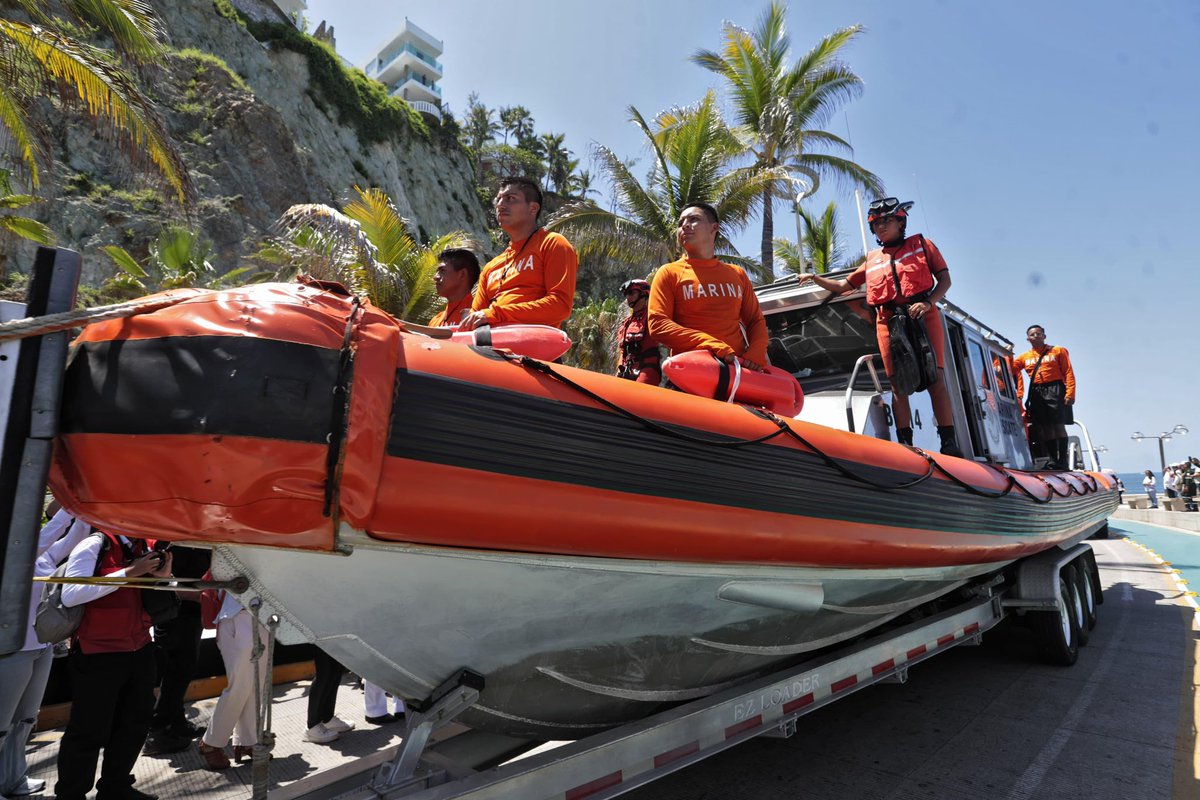 rochamoya_'s tweet image. Sinaloa abre los brazos este verano con lo mejor que tiene: su gente, su cultura y su vocación hospitalaria.
Desde Mazatlán, donde dimos el banderazo nacional del Operativo Vacacional Verano 2025, reafirmamos el compromiso de cuidar y acompañar a quienes nos visitan.
Con el…