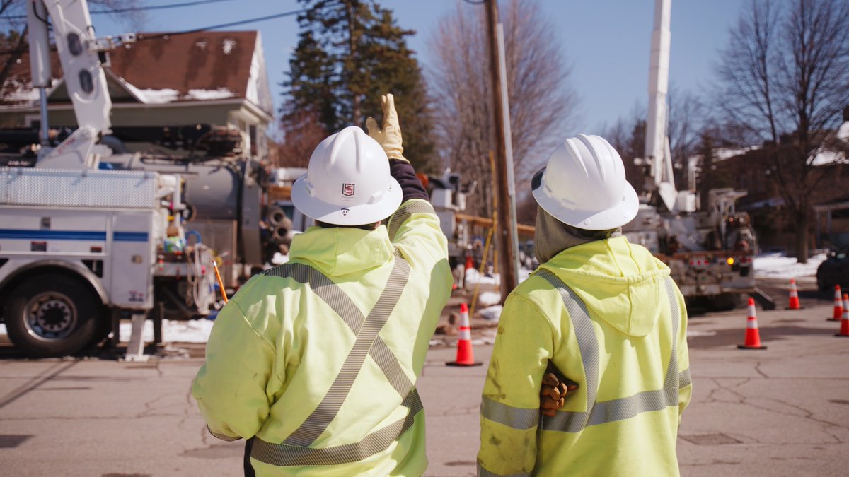 mnpower's tweet image. Our lineworkers provide safe, reliable power 24/7/365, which is why we celebrate them year-round. 

Happy #LineworkerAppreciationDay today and everyday!

#ThankALineworker