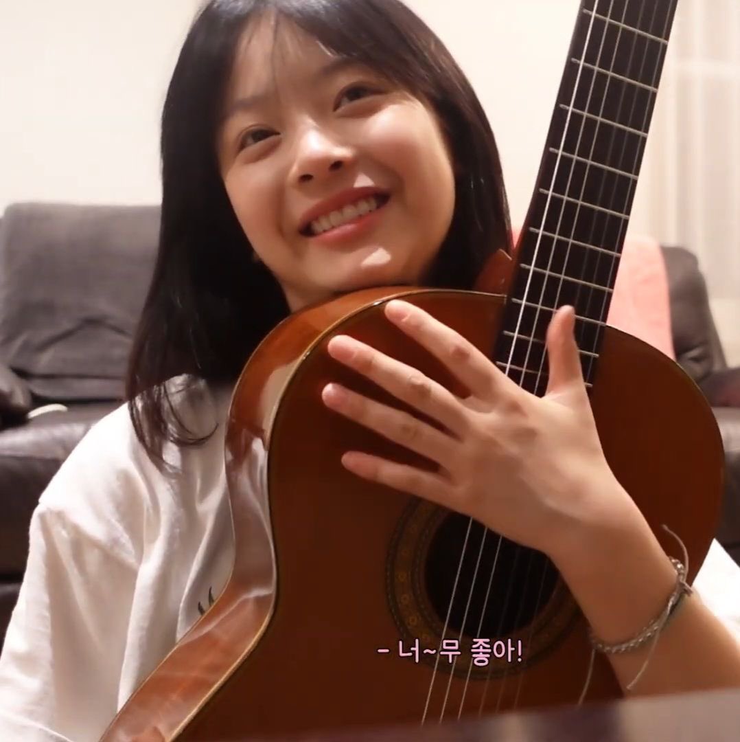 silly cutie girls imy ♡