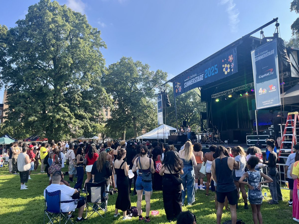 SummerStage tweet media