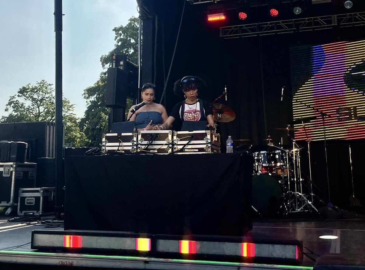 SummerStage tweet media