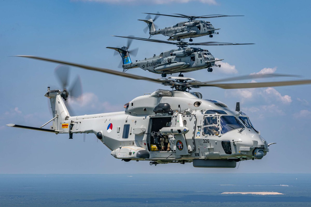 USFleetForces's tweet image. 8,500 U.S. & Allied forces trained in amphibious ops, littoral warfare & all-domain integration during #AtlanticAlliance2025. The largest Western Atlantic amphibious exercise in a decade, spanning NC to ME & boosting NATO readiness across sea, air & land. 🌊⚓️ #2ndFleet