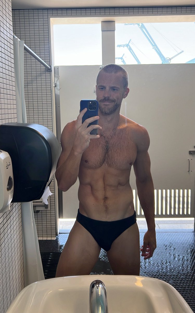 JTaco_Tech2's tweet image. Buzzed my head. Summer is here 😛