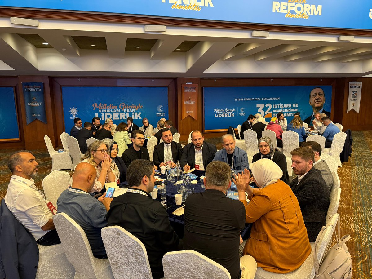 Kızılcahamam 32. İstişare ve Değerlendirme Kampı’nda, 2025-2026 Stratejik Plan Çalıştayımızı gerçekleştirdik.

AK Parti hareketimizi, bizi ayakta tutan hiç kuşkusuz Liderimizle ortak akla önem vermemiz, ortak akılla hareket etmemizdir.
📍Kızılcahamam