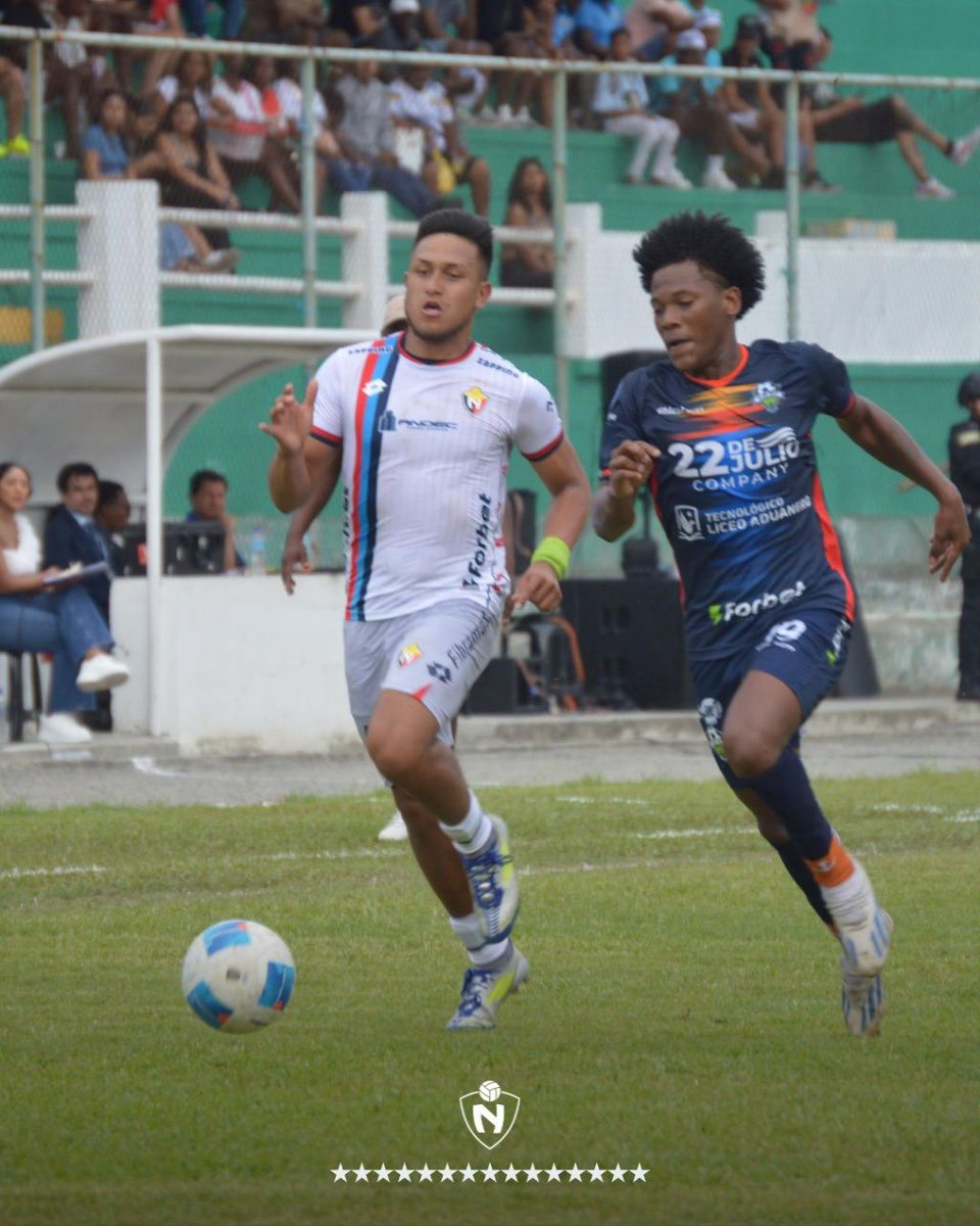 Club Deportivo El Nacional (@elnacionalec) on Twitter photo Arranca el segundo tiempo en el Folke Anderson de Esmeraldas.
Aguante el BiTri!
@22dejuliofc 0 🆚 1 <a href="/elnacionalec/">Club Deportivo El Nacional</a>
#Nacx22dj
#CopaEcuadorEcuabetDirecTV Arranca el segundo tiempo en el Folke Anderson de Esmeraldas.
Aguante el BiTri!
@22dejuliofc 0 🆚 1 <a href="/elnacionalec/">Club Deportivo El Nacional</a>
#Nacx22dj
#CopaEcuadorEcuabetDirecTV