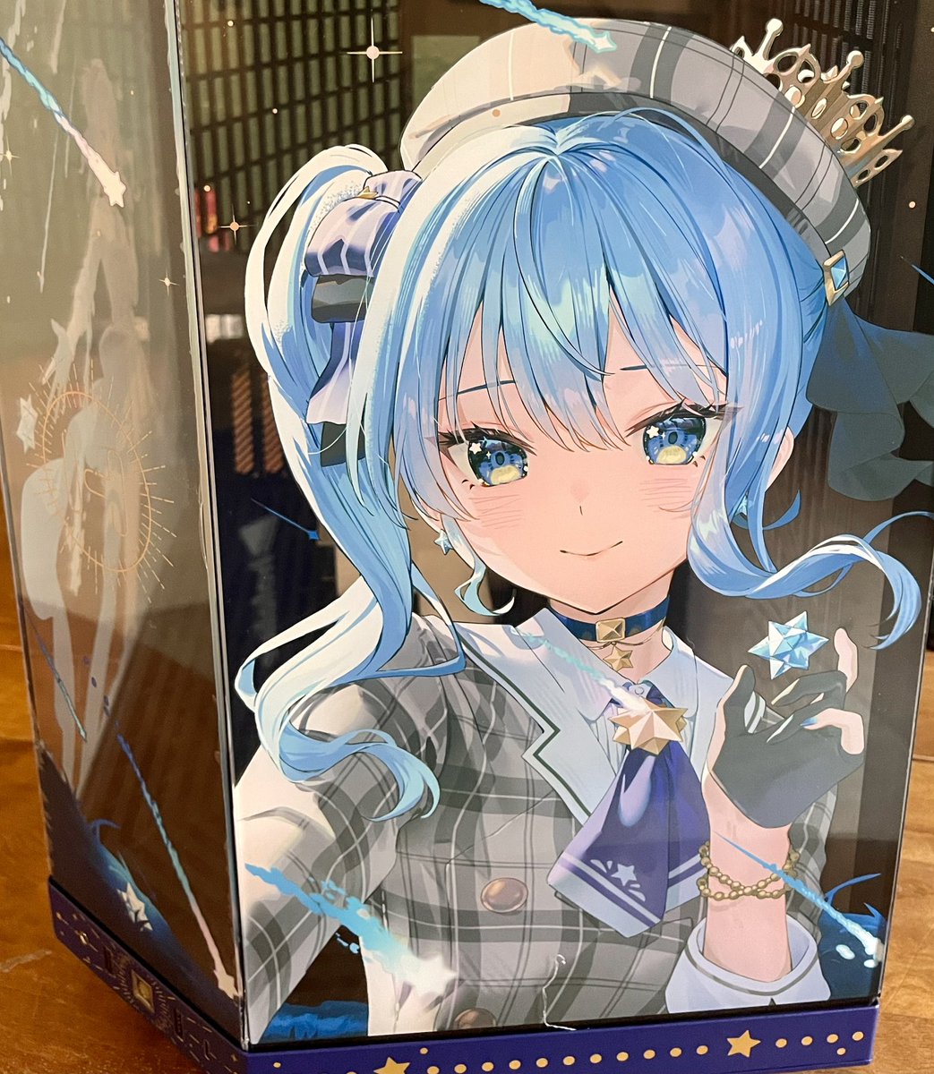 Itta12065's tweet image. This absolutely gorgeous case came in today! I love the art so much! 💙