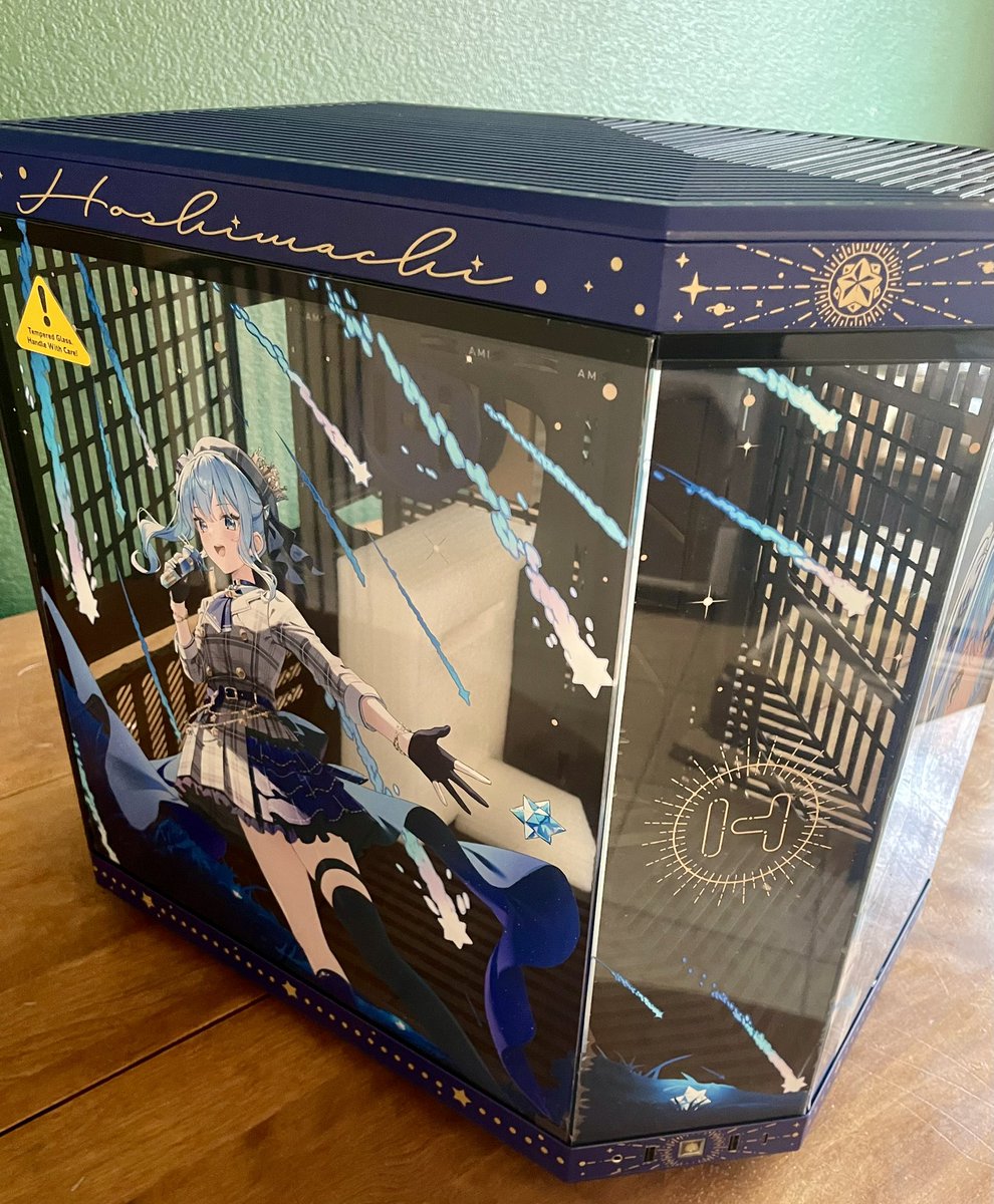 Itta12065's tweet image. This absolutely gorgeous case came in today! I love the art so much! 💙