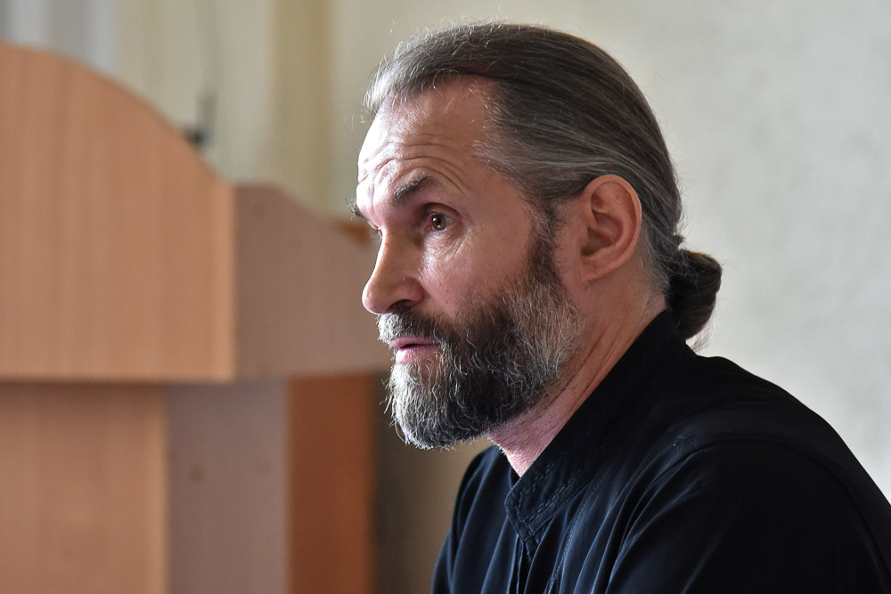 by_philosophy's tweet photo. В рамках религиоведческого семинара обсудили тему «Диалектика мифа А.Ф. Лосева в контексте современной философии религии». Подробности и видео по ссылке https://t.co/4c5tMg2WU1 https://t.co/EoNnmrSK2w