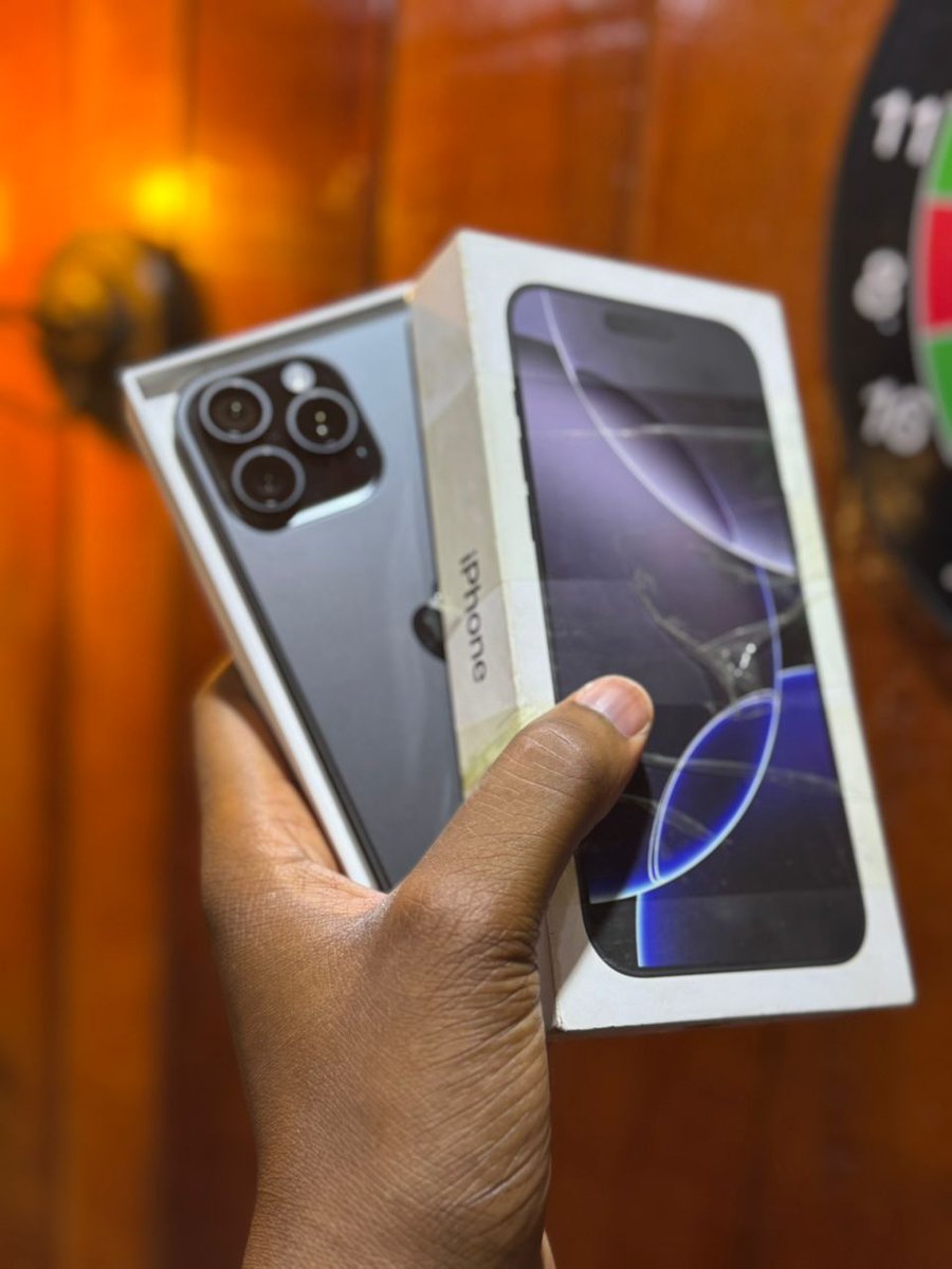 iPhone 16 pro max opened box 750mille