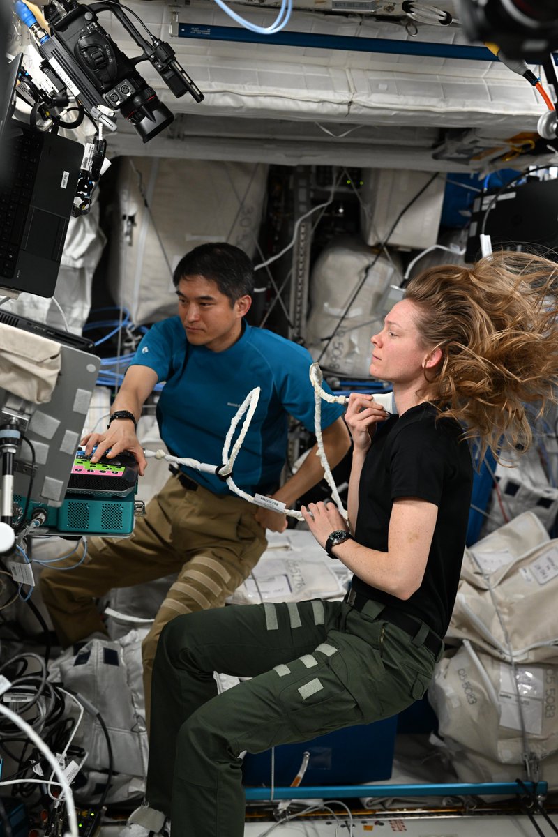 Astro_Ayers's tweet image. We have to be our own plumbers, electricians, contractors, dentists, phlebotomists, and even ultrasound techs up here! @Astro_Onishi and I recently did a routine venous thromboembolism (VTE) scan of the jugular vein.
While in microgravity aboard the @Space_Station, our blood…