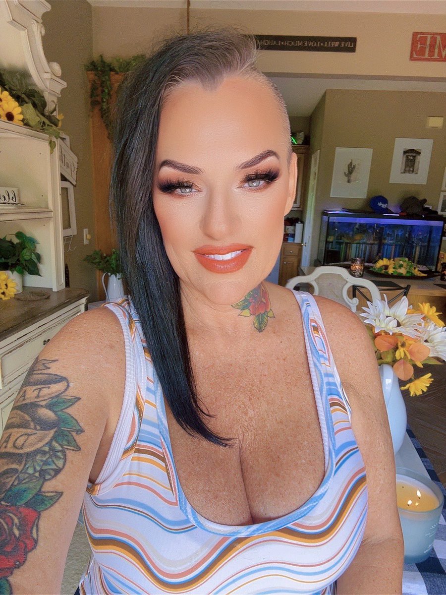 Avarosali3's tweet image. 😘