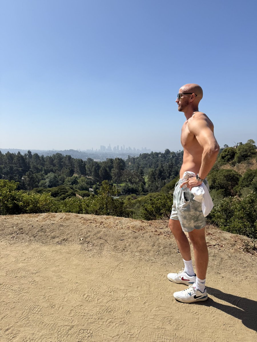 My favorite way to train! Excited for year 15 🇯🇵 🏀