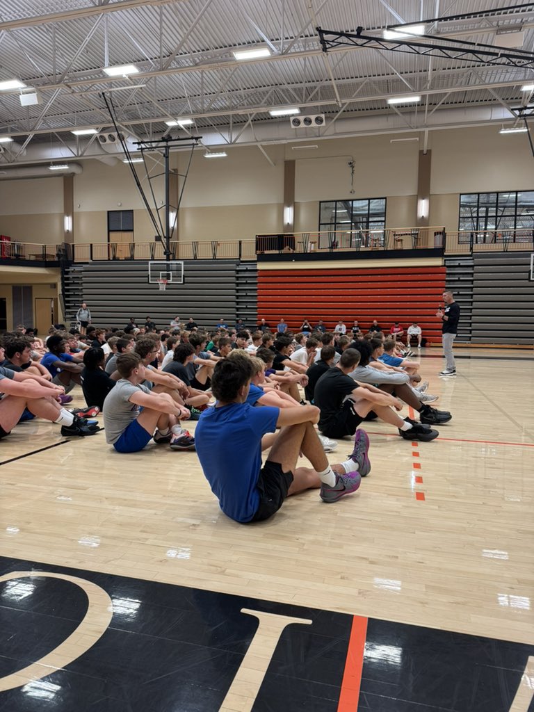 Nate McMullen (@nate_mcmullen) on Twitter photo Had a great last 4 days at Snow Valley Basketball School! Had the privilege of learning from some of the best coaches around! Huge thank you to <a href="/dshow23/">Don Showalter</a> and <a href="/CoachSchlabaugh/">Dave Schlabaugh</a>! Also had the honor to hear <a href="/JMMontgomeryCo/">Jordan M. Montgomery</a> in action!! Very fortunate to learn and grow the game! Had a great last 4 days at Snow Valley Basketball School! Had the privilege of learning from some of the best coaches around! Huge thank you to <a href="/dshow23/">Don Showalter</a> and <a href="/CoachSchlabaugh/">Dave Schlabaugh</a>! Also had the honor to hear <a href="/JMMontgomeryCo/">Jordan M. Montgomery</a> in action!! Very fortunate to learn and grow the game!
