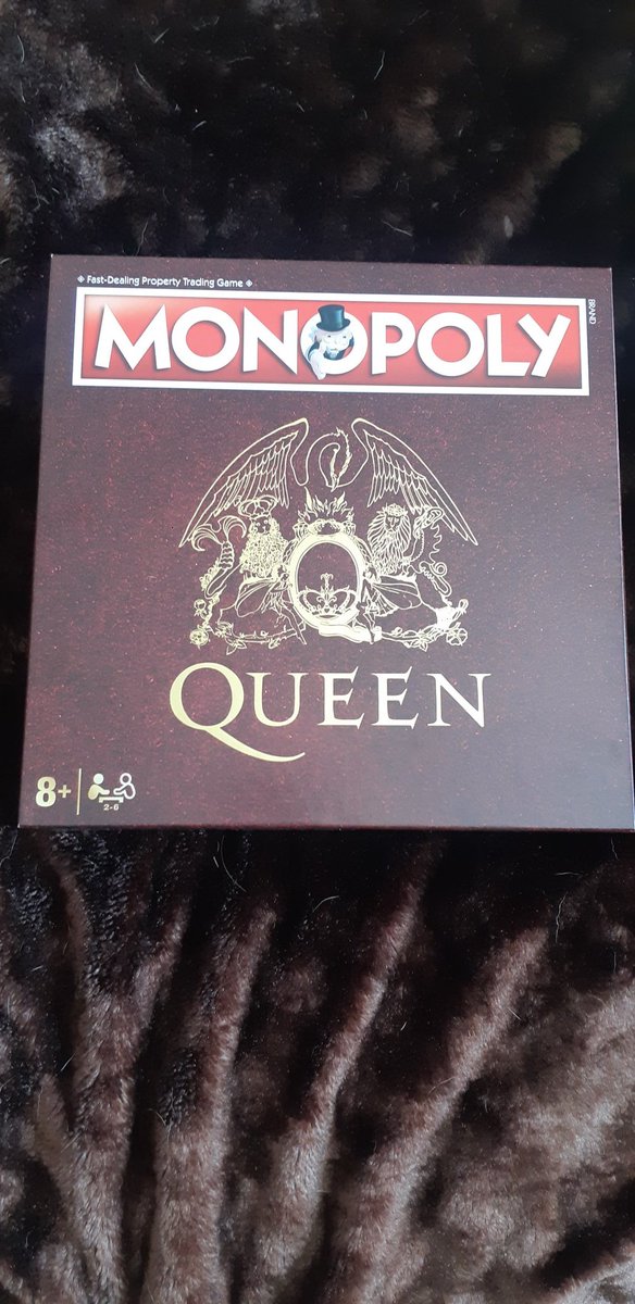 Birthday present from himself. I can't wait to play this.
#Queen 
#FreddieMercury