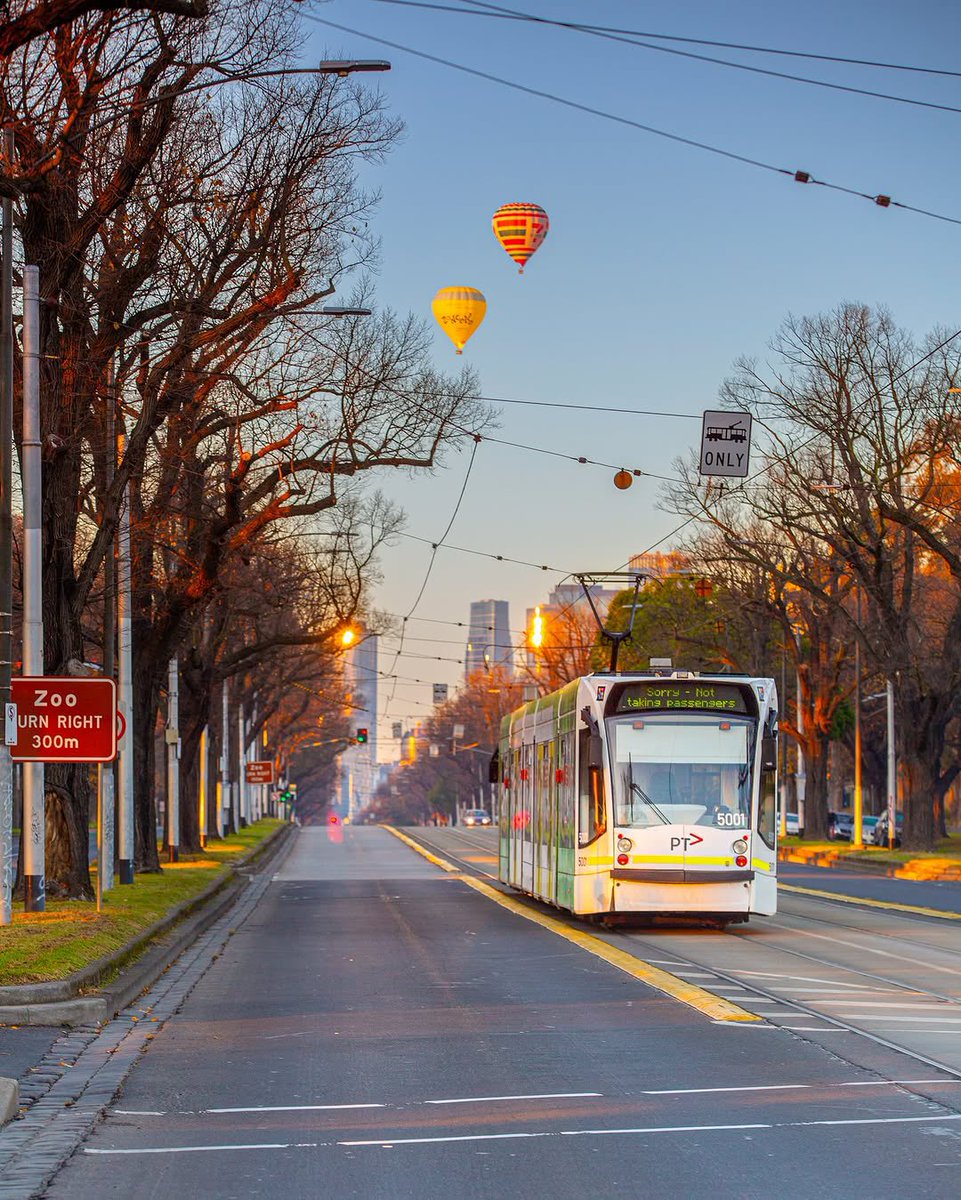 Melbourne, Australia tweet media