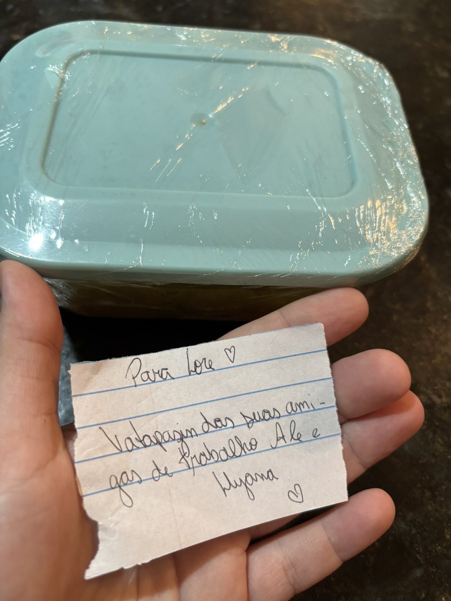 lorfalb's tweet photo. eita como eu sou mimada até nas minhas férias 🥰🥰 https://t.co/uc0yYysnxJ