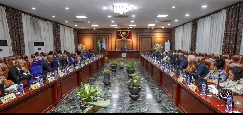 Jovahnie BETU 🇨🇩🇨🇩✊ (@jovahniet) on Twitter photo #RDC
Sous la présidence du président de la République-Chef de l'État, <a href="/fatshi13/">Félix A. Tshisekedi</a> les membres du gouvernement Suminwa participent, ce vendredi à la Cité de l'Union africaine, à la 51ème réunion ordinaire du Conseil des ministres. #RDC
Sous la présidence du président de la République-Chef de l'État, <a href="/fatshi13/">Félix A. Tshisekedi</a> les membres du gouvernement Suminwa participent, ce vendredi à la Cité de l'Union africaine, à la 51ème réunion ordinaire du Conseil des ministres.