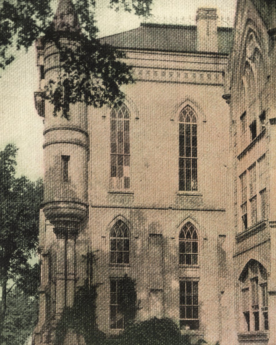 UAAlumniAssoc's tweet image. Take a look back at the Capstone 100 years ago with these photos in the 1925 Corolla 🗝️🎞️