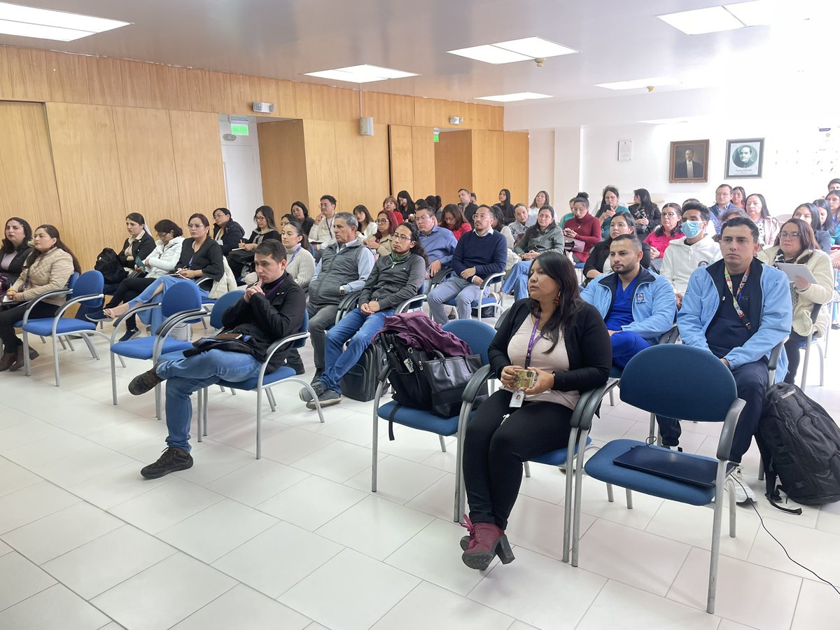 Continuamos capacitando n la Aplicación de la Guía de Práctica clínica del Aborto Terapéutico con el objetivo de aclarar las dudas sobre la aplicación de Causales en vida,  salud y salud mental. 

Se contó con la participación de profesionales del Iess y de diferentes distritos.