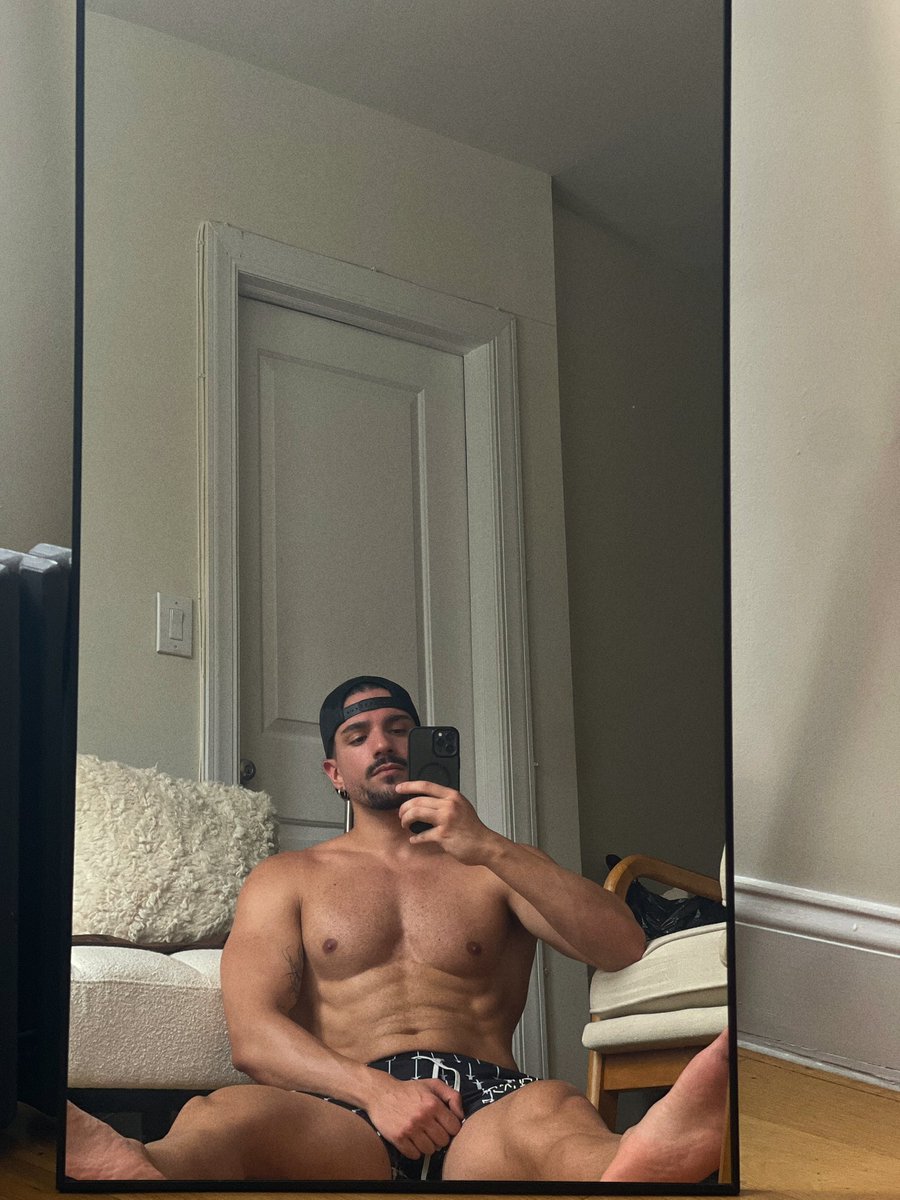 Draco Deimos tweet media