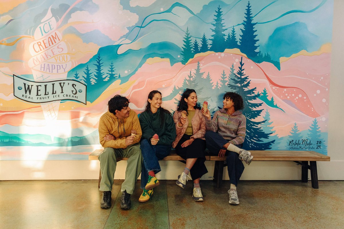 Add some sweetness to your Washington adventure with a stop at a local ice cream shop.🍦 From creamy classics to fresh flavors, here's where to grab a scoop: bit.ly/4nFgE76

#StateOfWaTourism #WaState #PNW