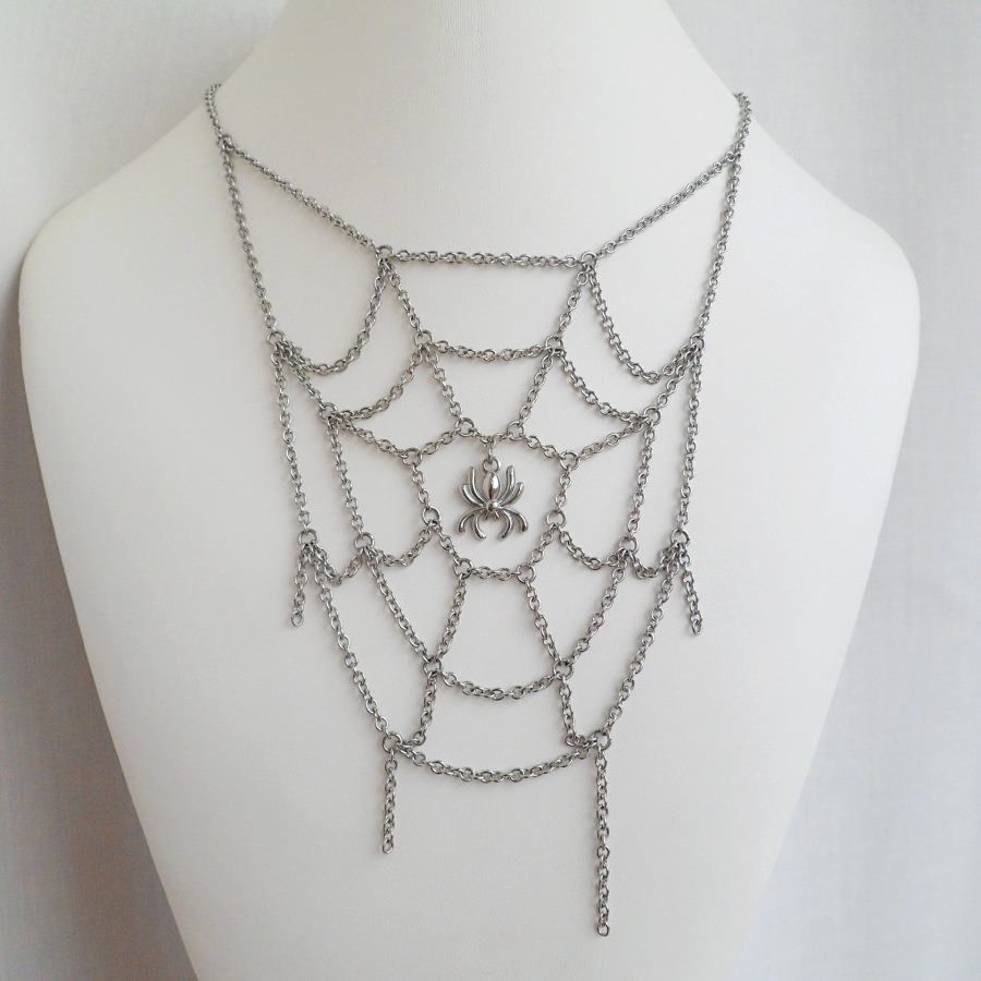 shoplalisa's tweet photo. Spider Web Necklace https://t.co/xca0vSCoks