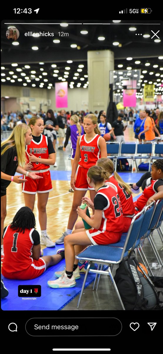 Bailey Harding (@baileyhard2030) on Twitter photo 🏀 Day 1 Recap #Run4Roses
Game1: W vs OH Future-6 pts | 8 reb | 3 stl | 2 blk - Played strong in the paint & made it tough on both ends
Game2: L vs AK Lady Bandits – 11 pts | 10 reb | 3 stl | 2 blk - Tough L but left it all on the floor
<a href="/TBWexposure/">Team Brandan Wright</a> <a href="/ehicks_25/">Ellen Hicks</a> 🏀 Day 1 Recap #Run4Roses
Game1: W vs OH Future-6 pts | 8 reb | 3 stl | 2 blk - Played strong in the paint & made it tough on both ends
Game2: L vs AK Lady Bandits – 11 pts | 10 reb | 3 stl | 2 blk - Tough L but left it all on the floor
<a href="/TBWexposure/">Team Brandan Wright</a> <a href="/ehicks_25/">Ellen Hicks</a>