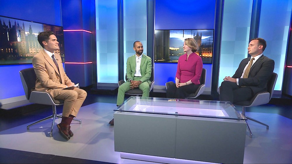 kitbradshaw's tweet image. If you missed The Last Word on the box last night, you can catch up now on @ITVX.
Marking a year since the general election with three new-ish MPs: @TomHayesBmouth, @Katie_Lam_MP and @JoshBabarinde!
👇
itv.com/watch/news/the…