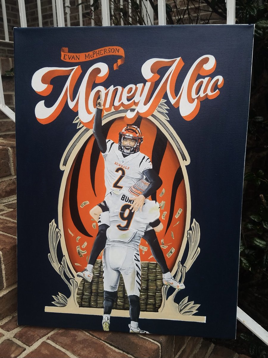 KBArtCincy's tweet image. Training camp is fast approaching.... Need something different for the man cave or to try to get signed. Get some KB Art for your walls. 🔥🔥🔥
