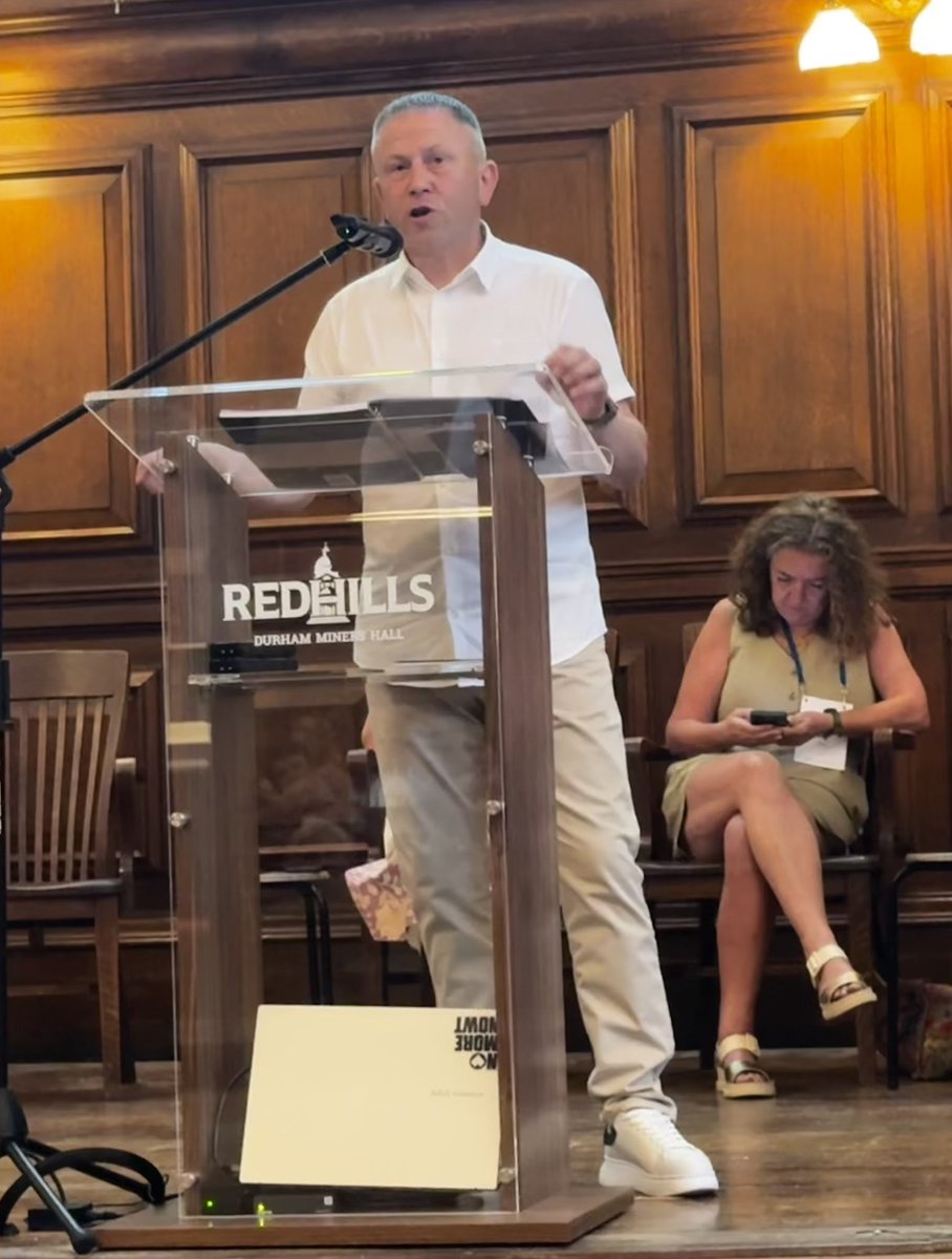 IERUK's tweet image. “We cannot let the ghosts of the past dictate our future”, says Mike Masters as he describes the repressive actions that have been taken against bin workers in their dispute with Birmingham City Council. “We will not be bullied”, he continues, to a standing ovation. #ierfringe