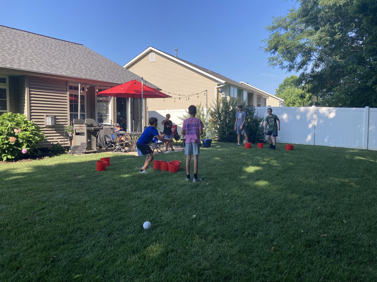 Run at Coaches house ✅
Breakfast at Coaches house ✅
Games at Coaches house ✅
Keep working Hawks!